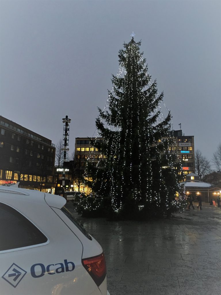julgran_skelleftea-768×1024